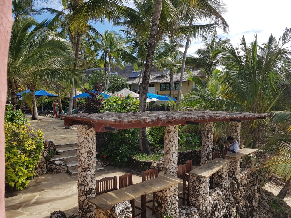 Gartenanlage Bahari Beach Hotel