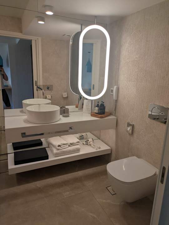 Zimmer Mitsis Selection Rinela