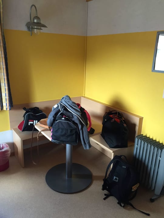 Eckbank mit Tisch Heide Park Holiday Camp