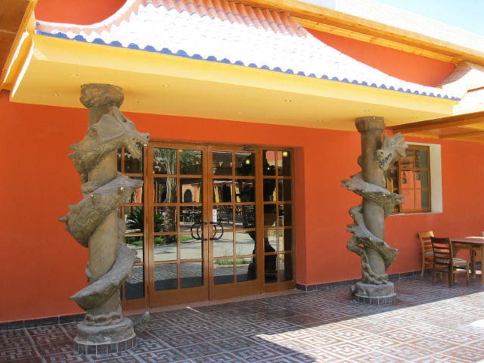 Азиатский ресторан Pickalbatros Alf Leila Wa Leila Resort - Neverland Hurghada