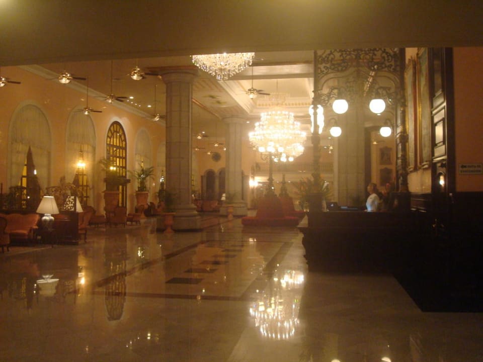 Lobby und Rezeption Hotel Riu Palace Mexico