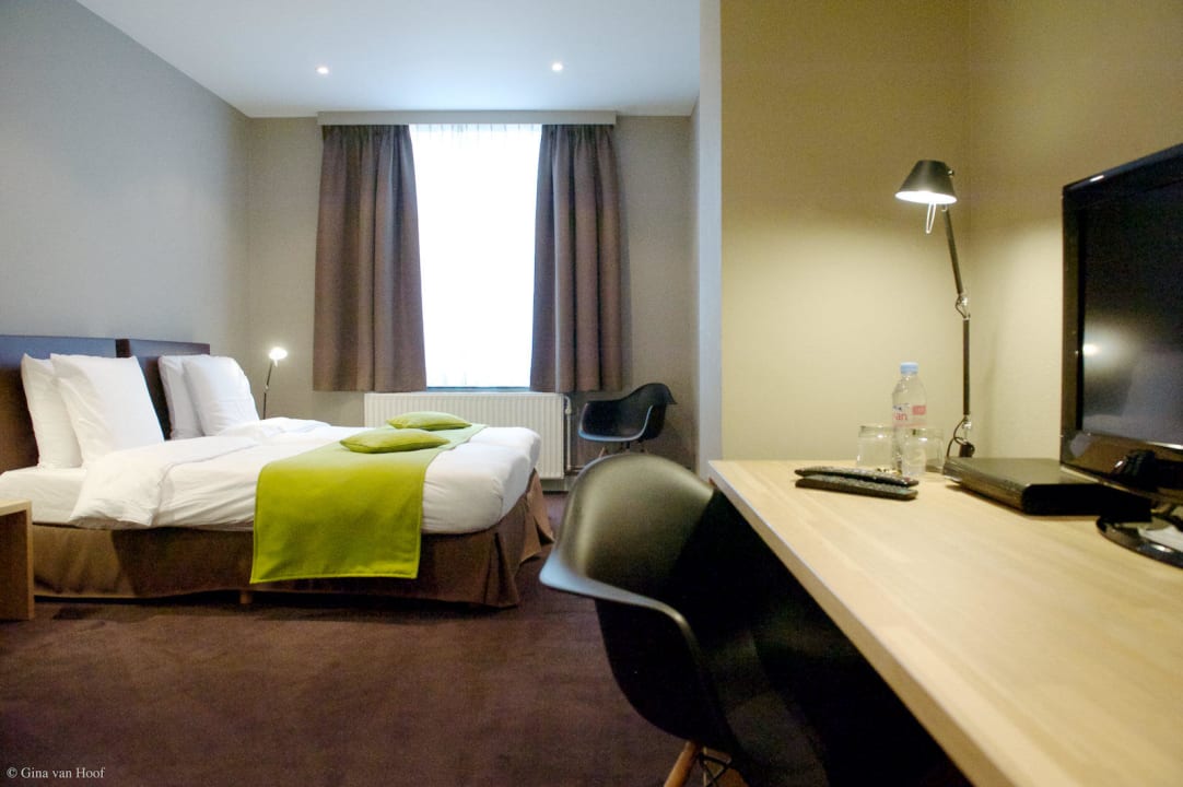 Chambre Triple Chelton Hotel