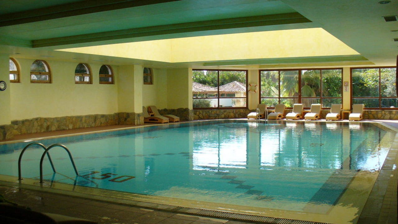 Schwimmbad, großes Becken Hotel Defne Star