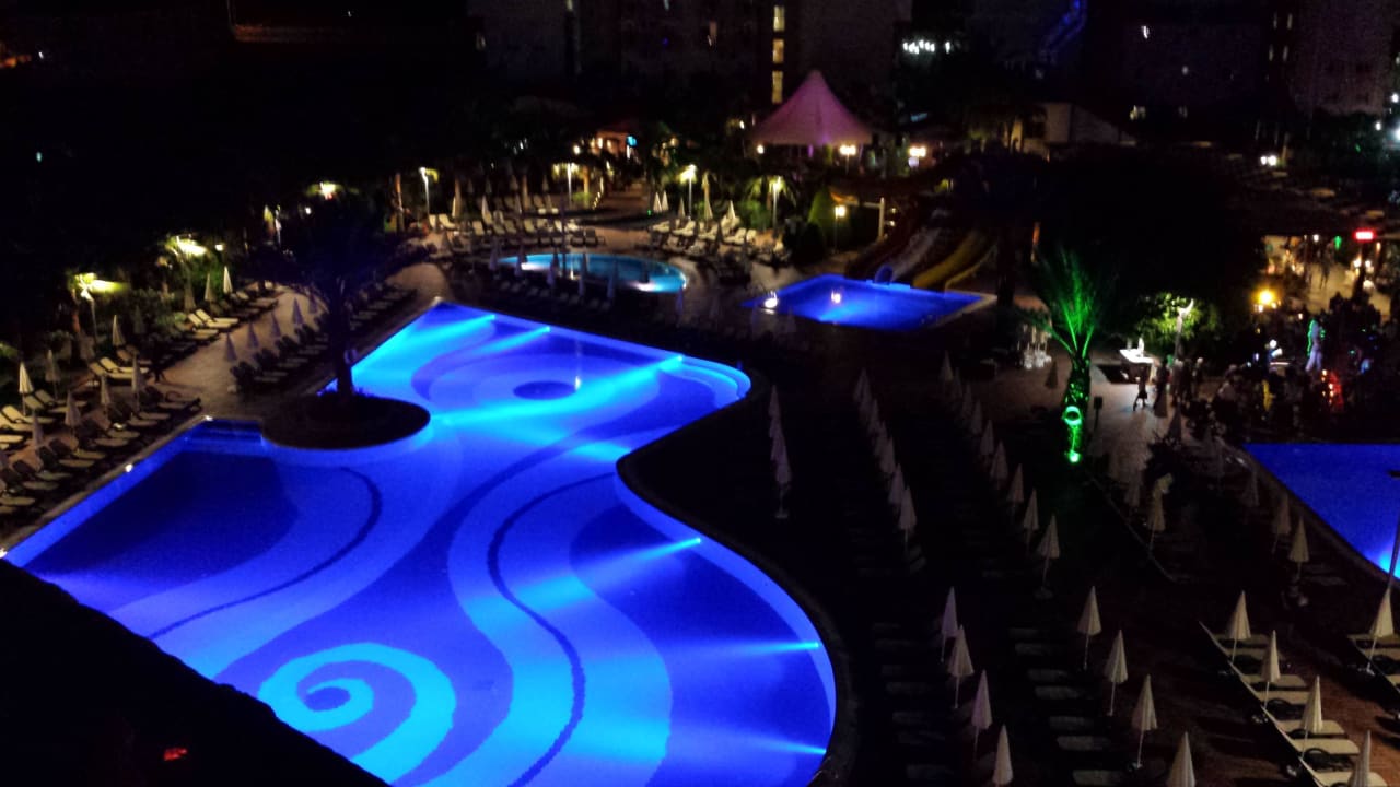 Ausblick aus Familienzimmmer mit Poolblick My Home Resort