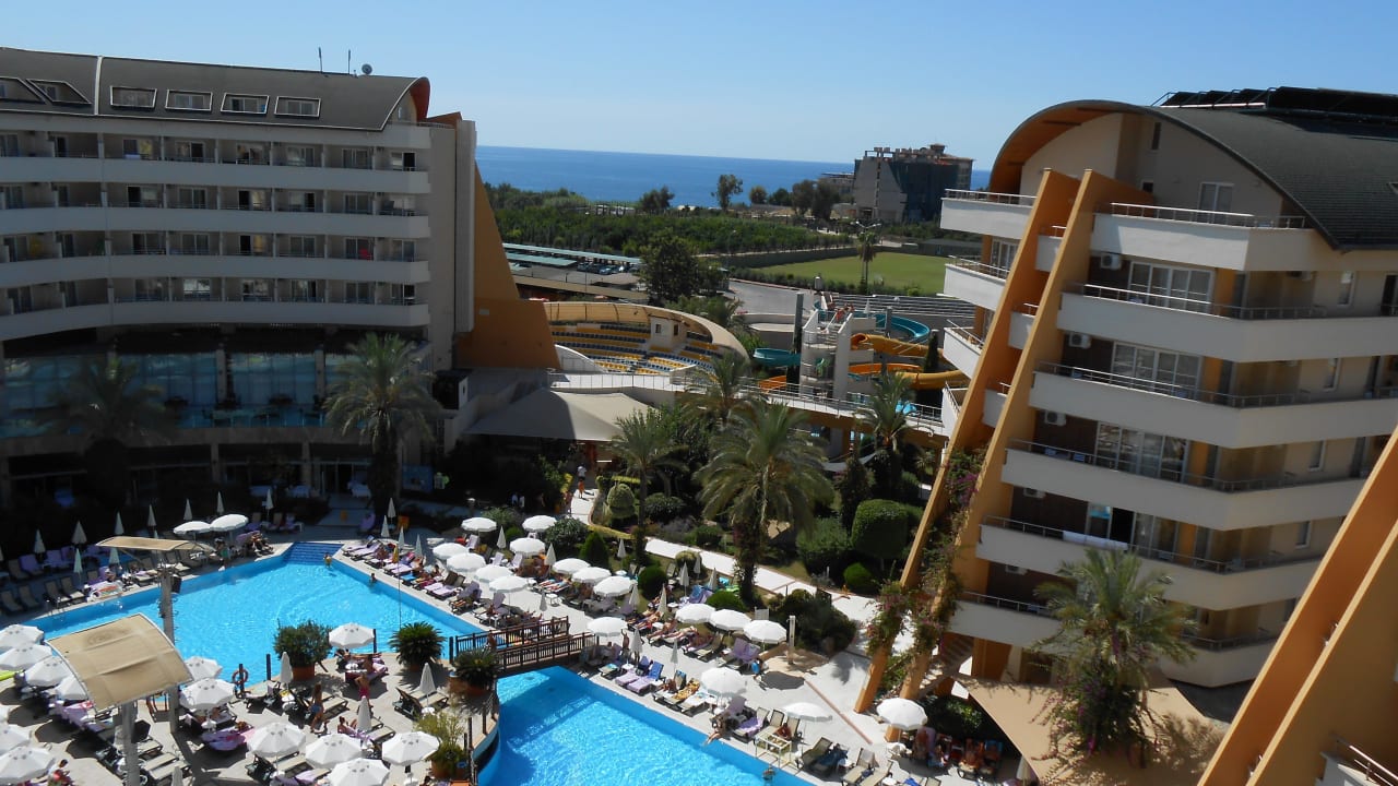 Pool Rutschen Theater Alaiye Resort & Spa