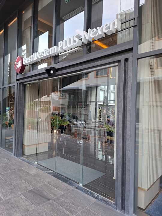 Außenansicht Best Western Plus Nexen Pattaya