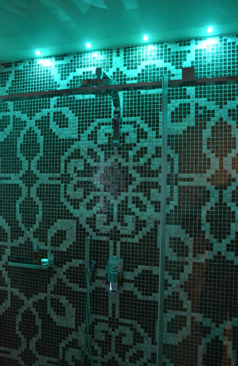 Classic-Zimmer: Dusche Hotel Moresco