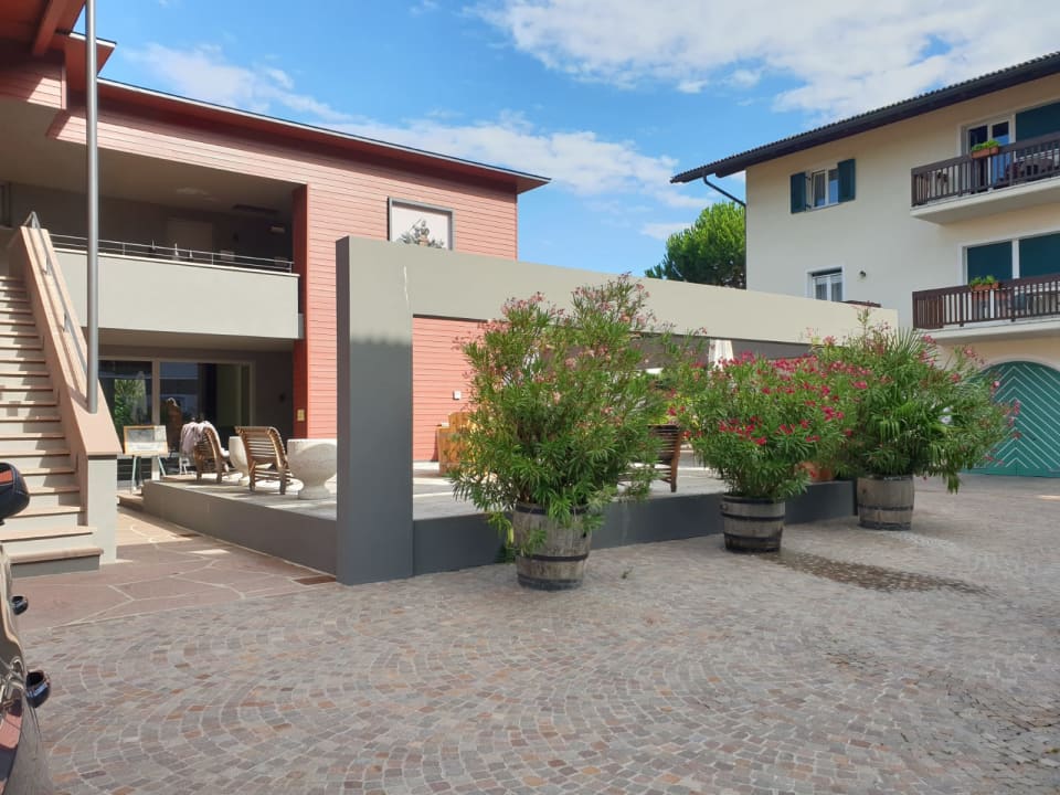 Außenansicht Weingut Klosterhof Garni-Hotel