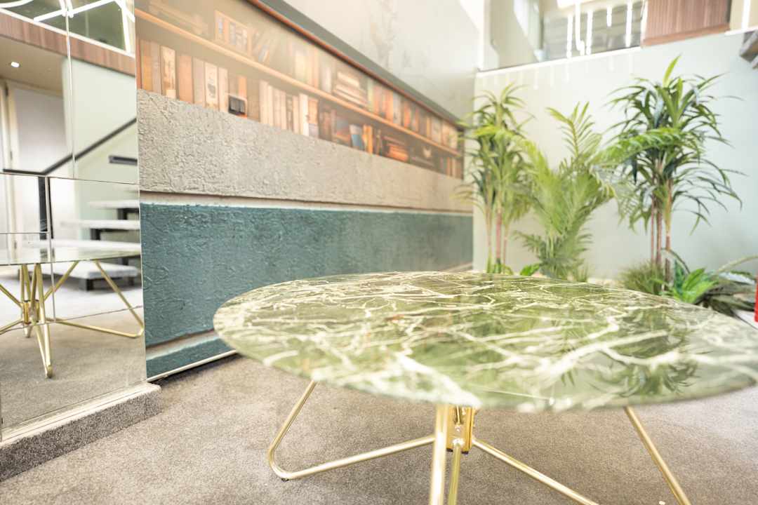 Lobby Noon Central Hotel