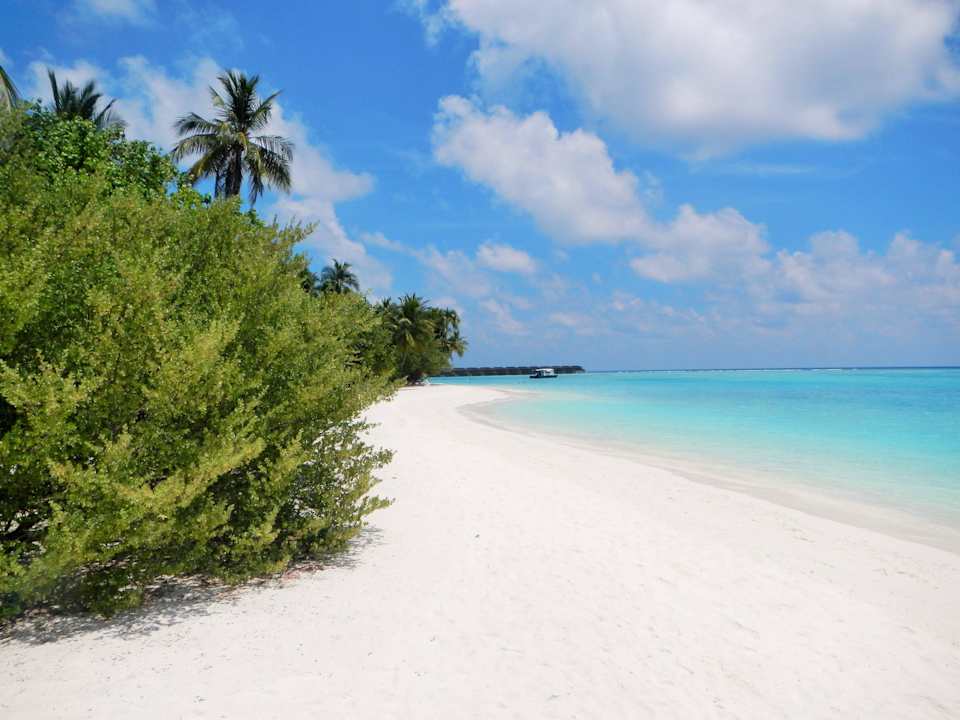 Strand Meeru Maldives Resort Island