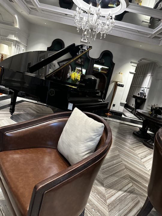 Ausblick GRAND HOTEL du LAC Hanoi