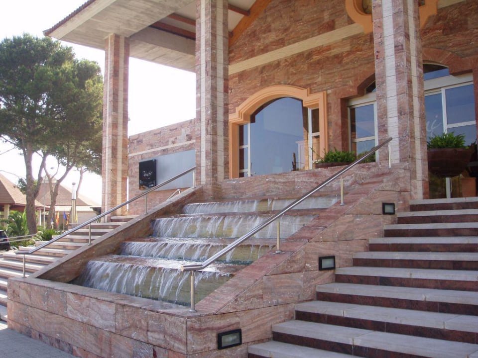 Außenansicht VIVA Cala Mesquida Suites & Spa 16+