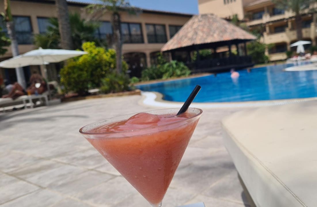 Pool Secrets Bahia Real Resort & SPA