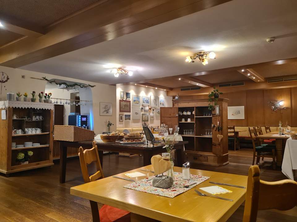 Gastro Hotel Krone Tirol