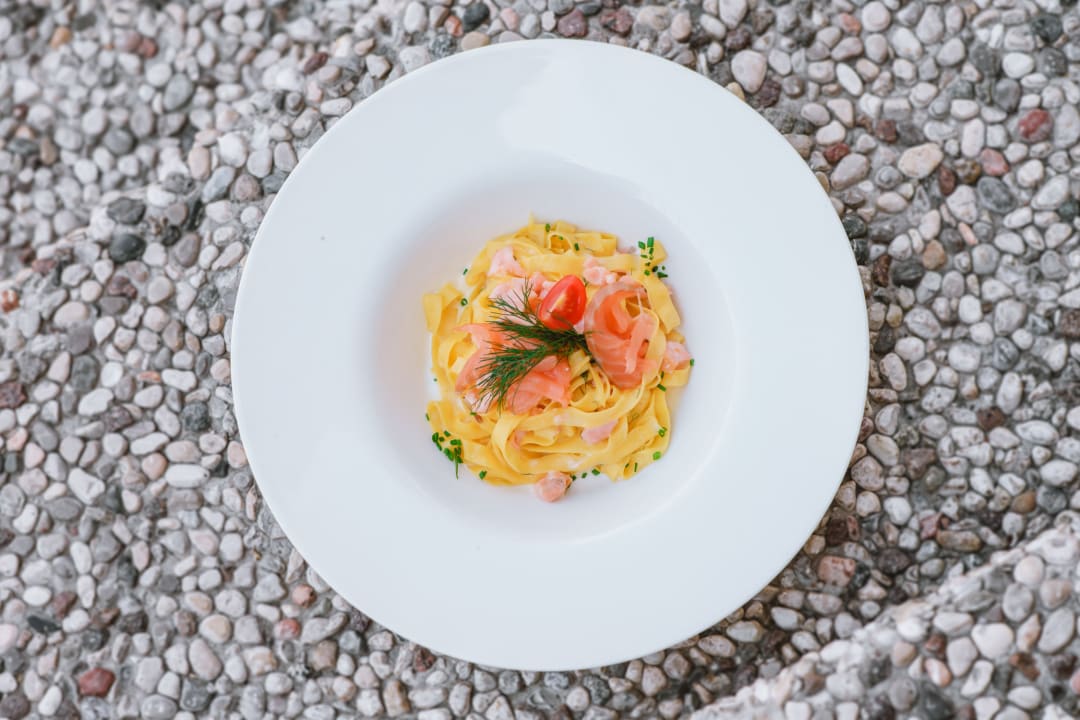 Gastro Gasthof Alpenrose am Reschenpass