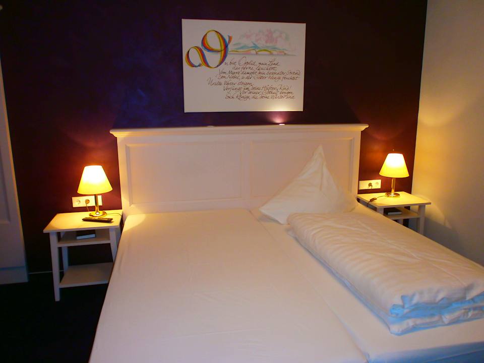 Einseitiges Bett Hotel & Restaurant Brunnenstüble