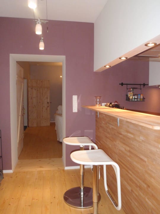 Küche mit Tresen Ferienwohnung Paulihof