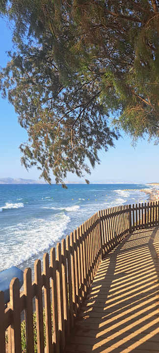 Strand Neptune Luxury Resort