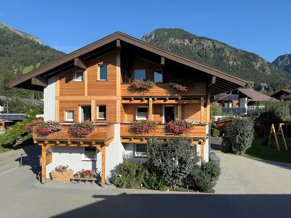 Außenansicht Haus Alexandra Feríenwohnungen