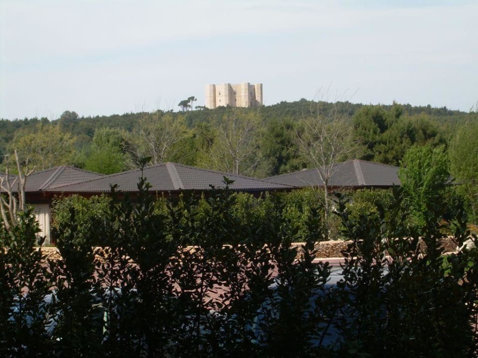 View Castel del Monte Parkhotel