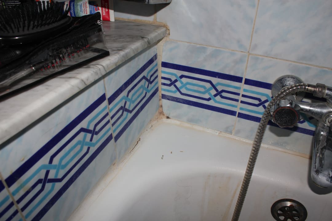 Dusche Hotel Jinene