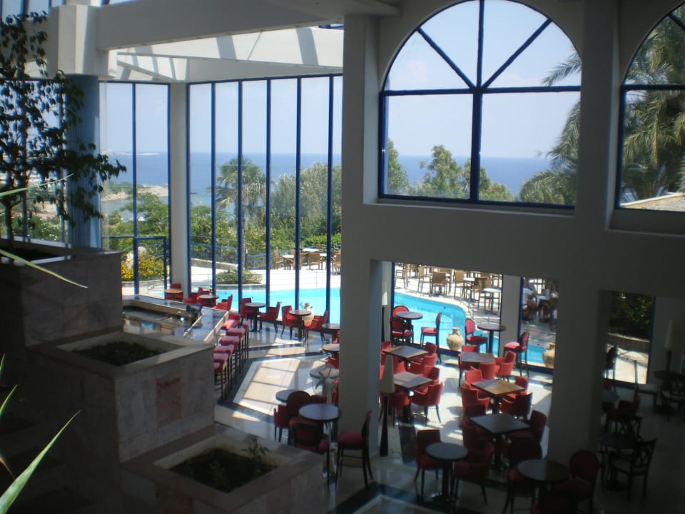 Auch hier Blick aufs Meer Kresten Palace Hotel