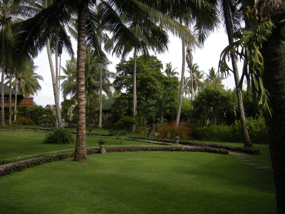 Garden Hotel Candikusuma Beach Villas
