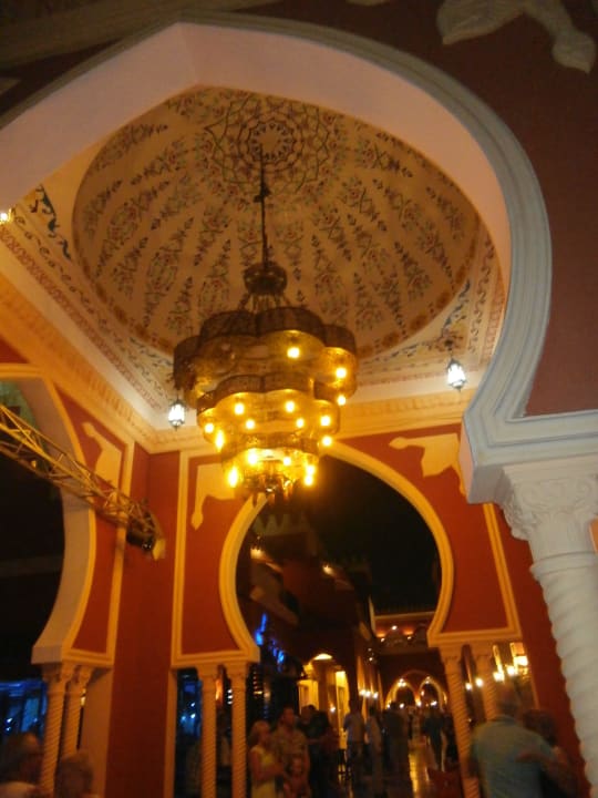 Великолепие интерьеров Pickalbatros Alf Leila Wa Leila Resort - Neverland Hurghada