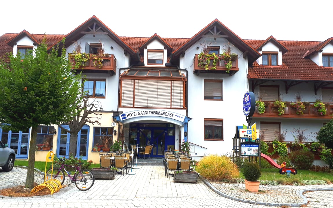 Außenansicht Hotel Garni - Thermenoase