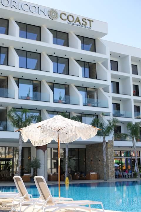 Außenansicht Oricon Coast Luxury Resort