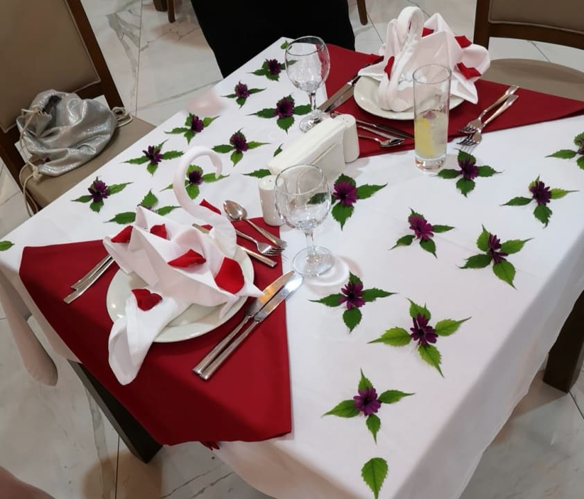 Gastro Side Aquamarin Resort & Spa