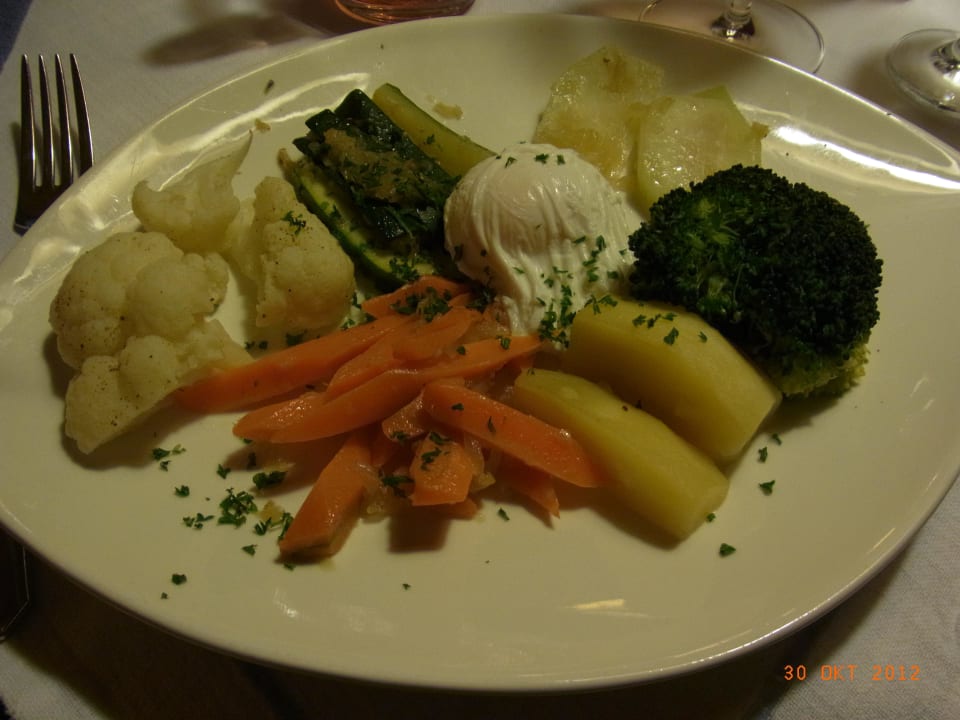 Vegetarisch Verlorenes Ei mit Gemüse Kneipp- und WellVitalhotel Edelweiss
