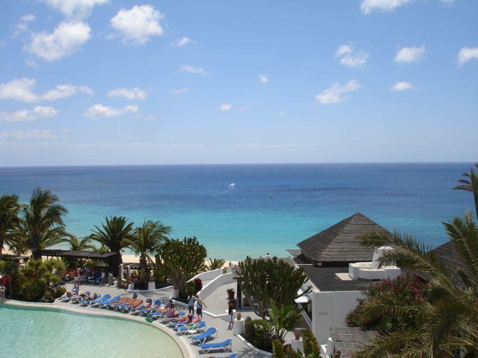 Pool, Bar La Choza und Meer Club Jandia Princess