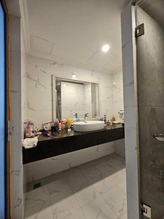 Sonstiges Kaani Palm Beach