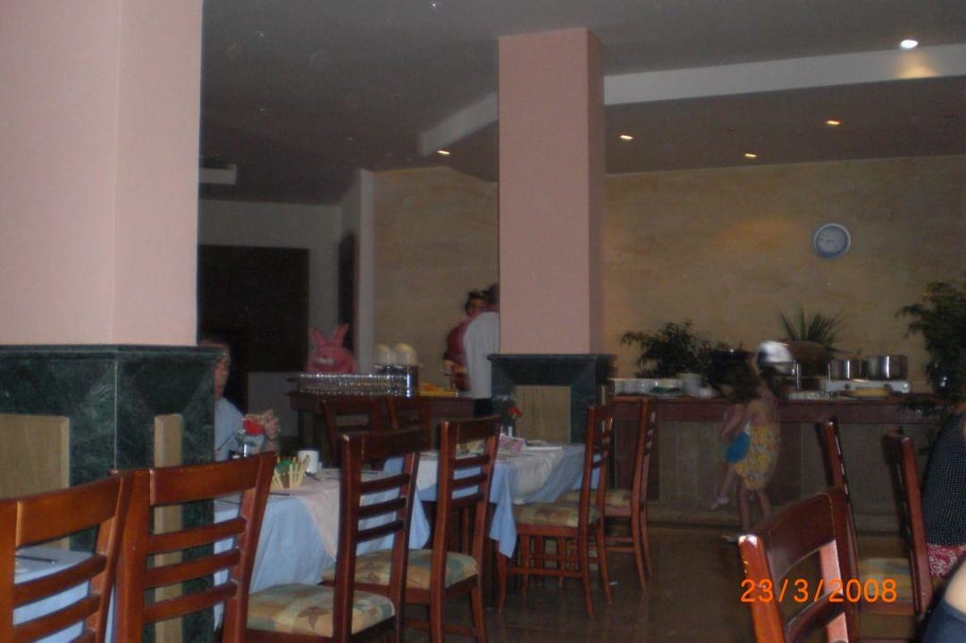 Neuer umgebauter Speisesaal Golden Beach Resort