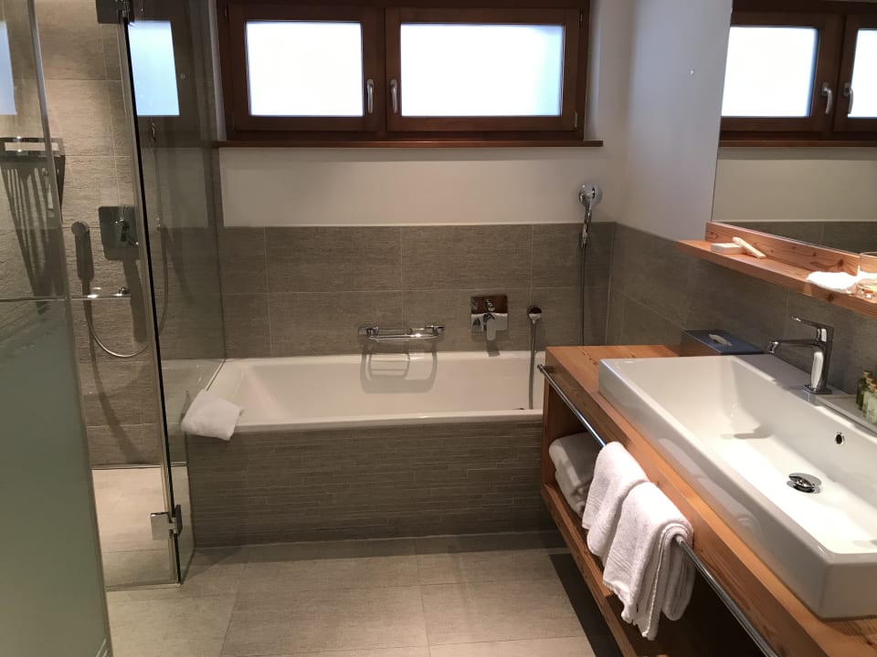 Zimmer Europe Hotel & Spa