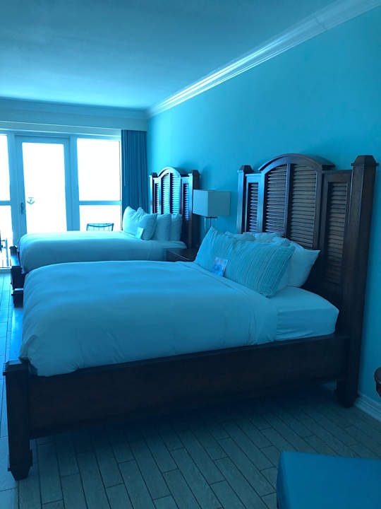 Zimmer The Pensacola Beach Resort