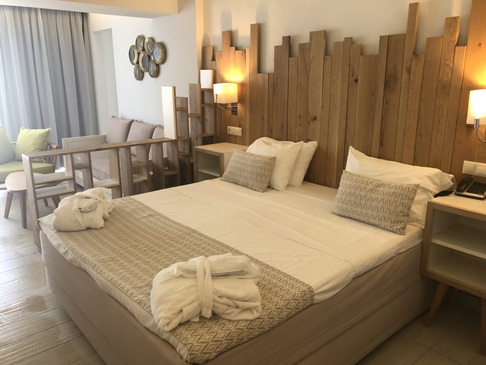 Zimmer Lyttos Beach Hotel