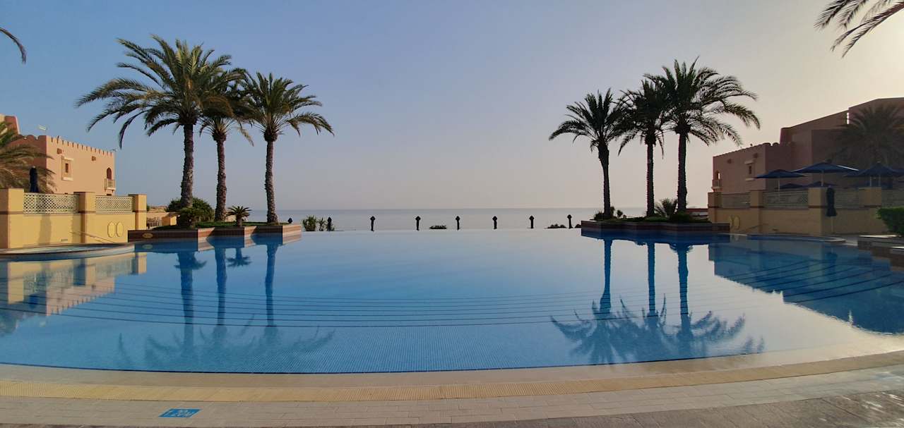 Pool Shangri-La Al Husn Resort & Spa