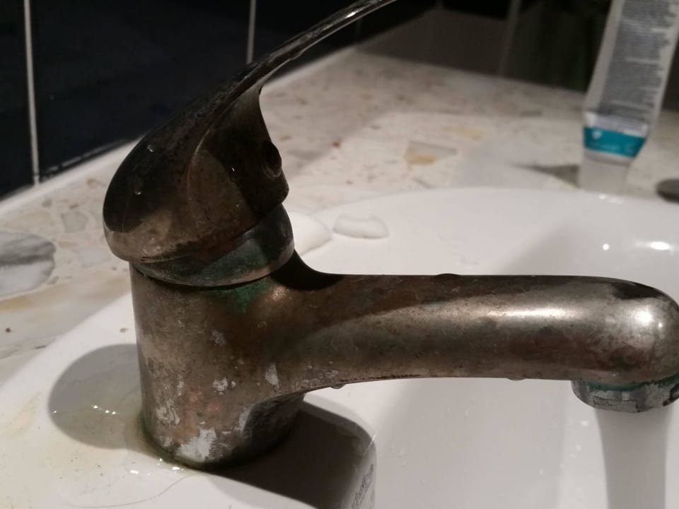 Sieht wie neu aus Royal Park Hotel & Aqua park