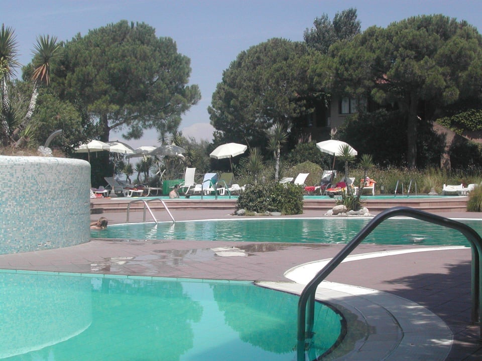 Die Pools im Nauthotel sind sehr gepflegt Nauthotel Porto San Vito
