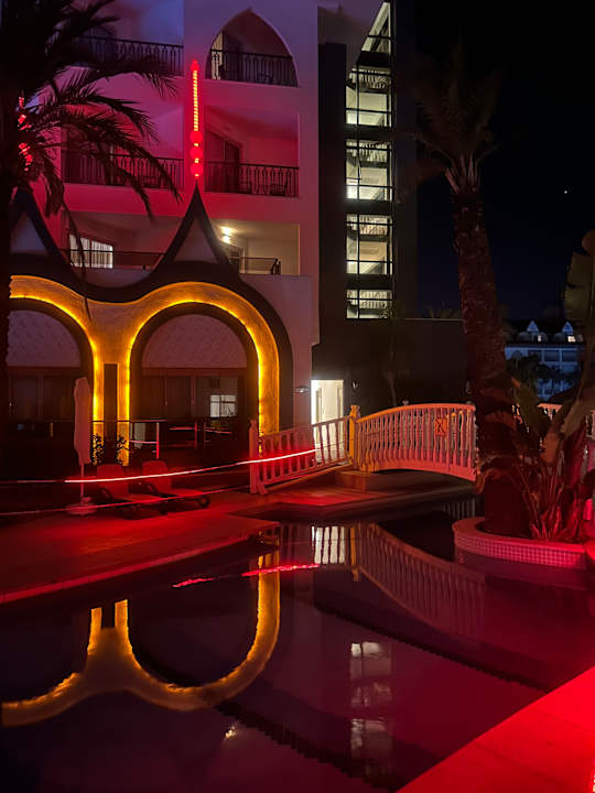 Außenansicht Well Palace Side