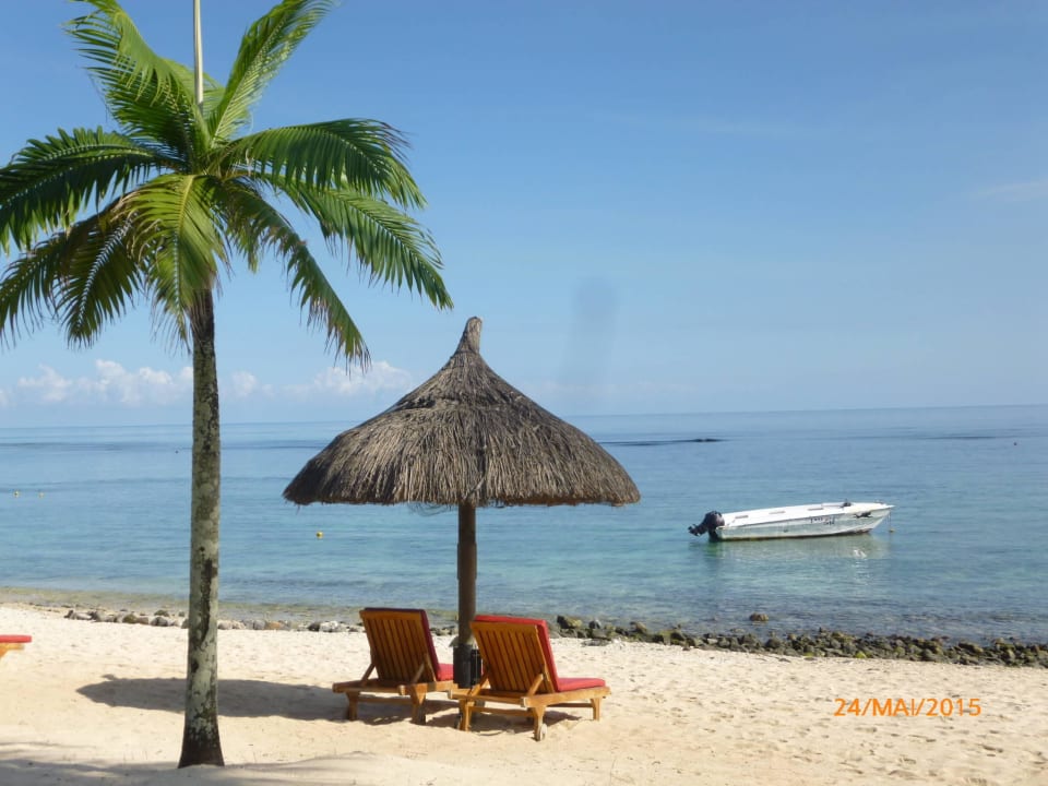 Liegen am Strand Le Meridien Ile Maurice