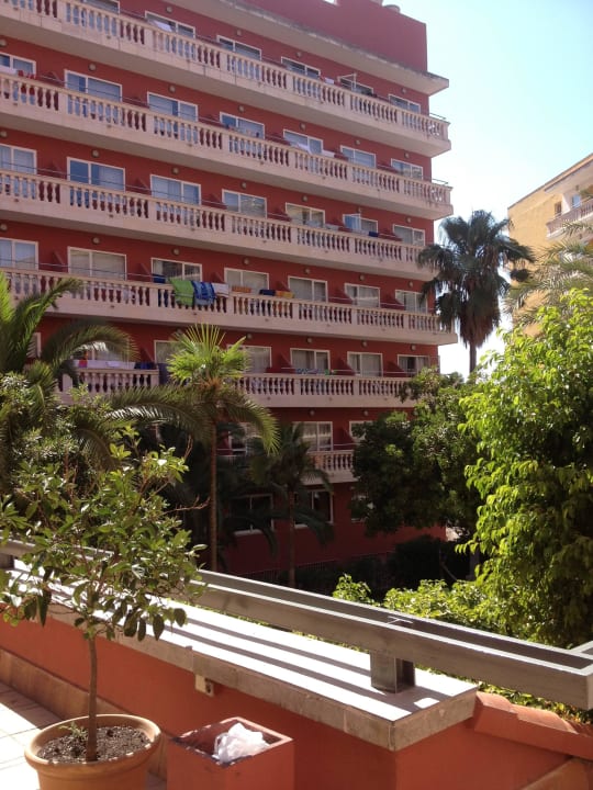 Vista diurna Seramar Hotel Luna & Luna Park