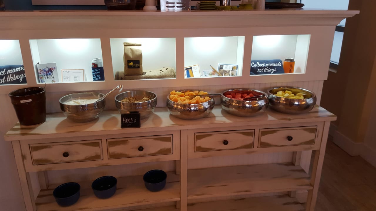Frühstücksbuffet Circa 39 Hotel Miami