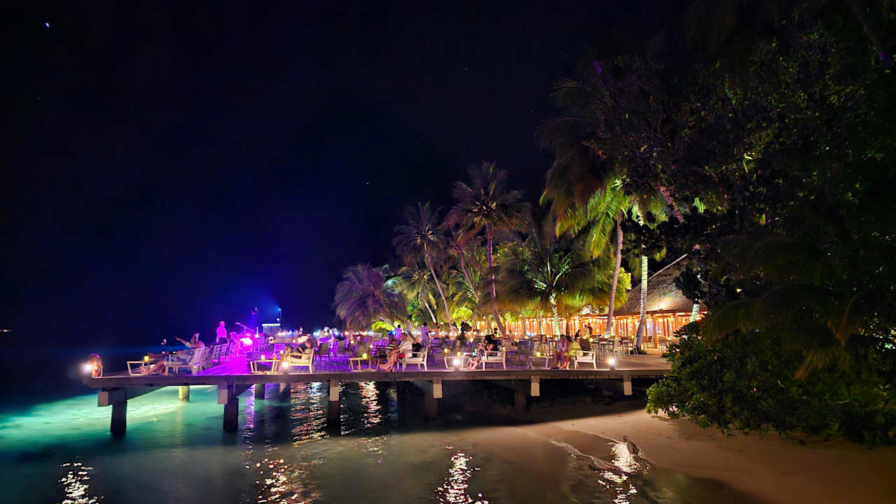 Gastro Vilamendhoo Island Resort & Spa