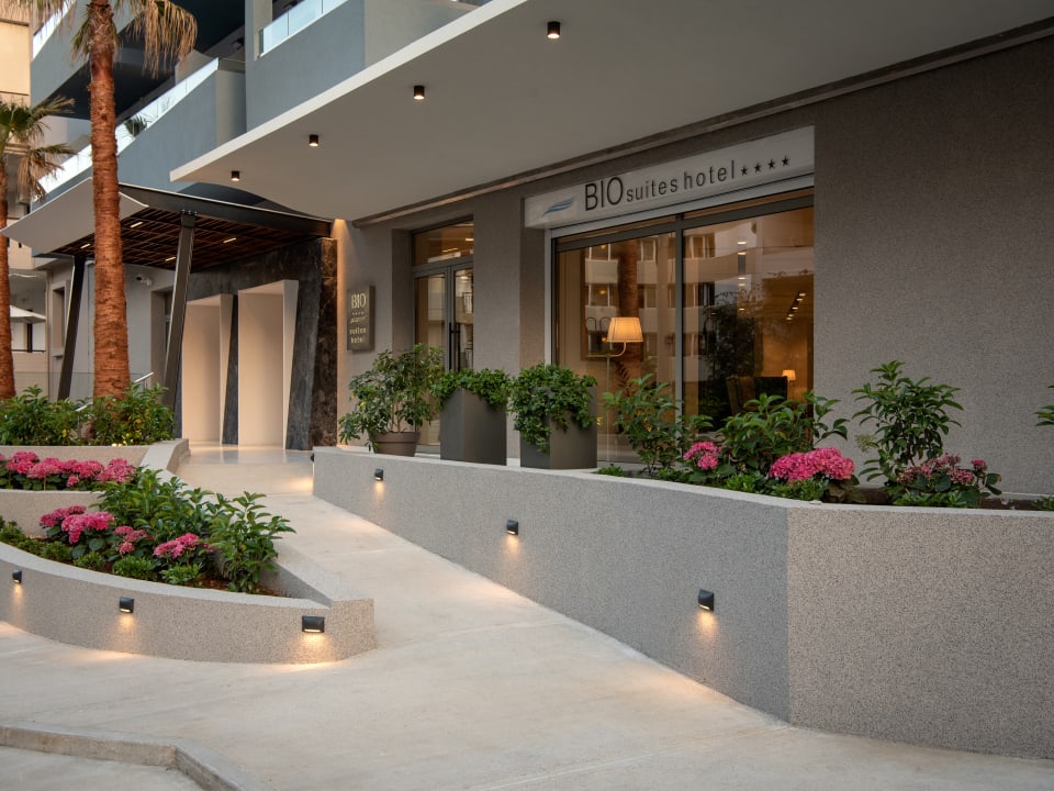Lobby Bio Suites Hotel