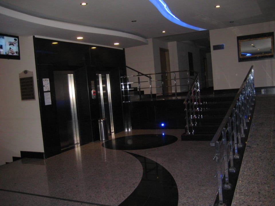 Lobby des Hotels My Home Resort