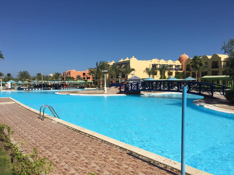 Pool Titanic Beach Spa & Aqua Park