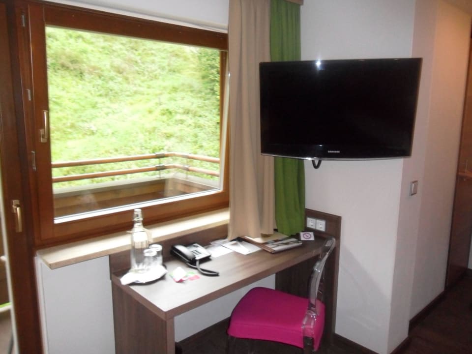 Ausblick am Balkon Hotel DIE SONNE